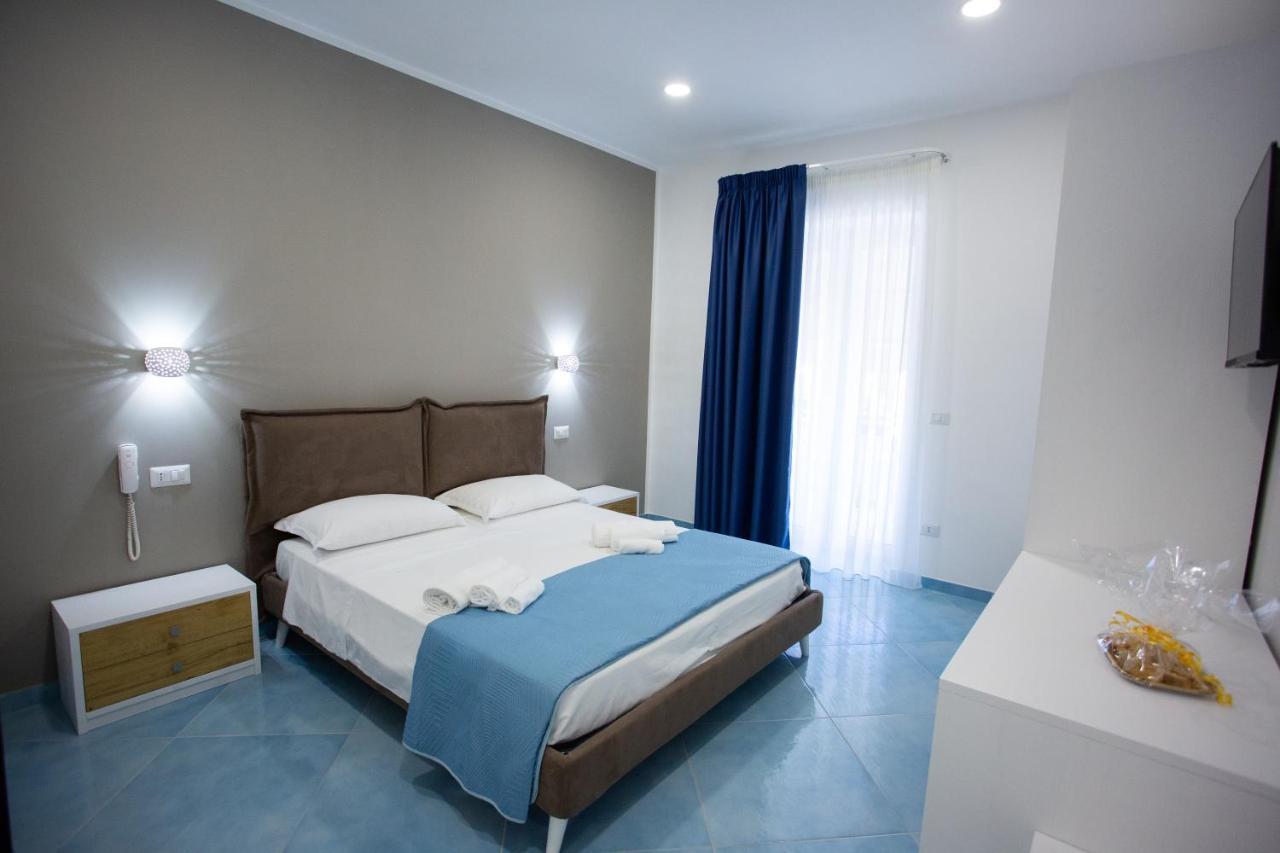 Hotel Da Alfredo Castellabate Buitenkant foto
